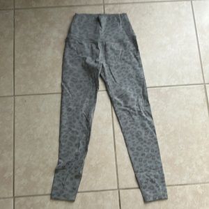 Beyond yoga midi leggings